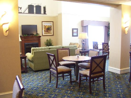 Comfort Inn & Suites