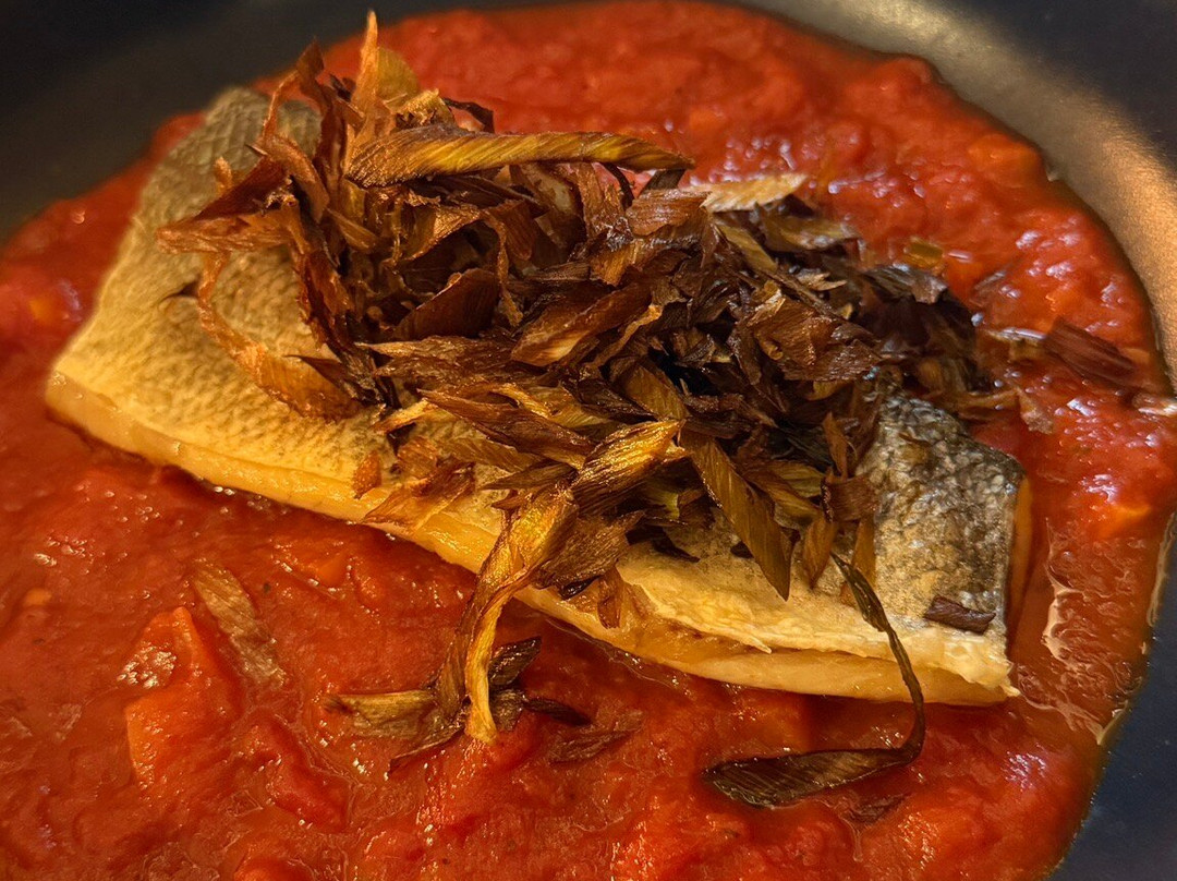 经典英国韦恩安居酒店主图