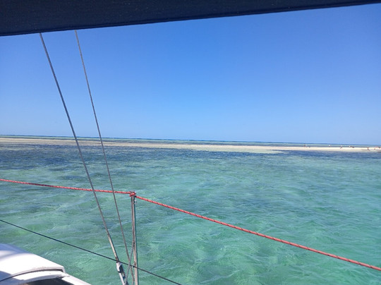 Coral Cats双体船出海一日游-丹娜努岛必去景点