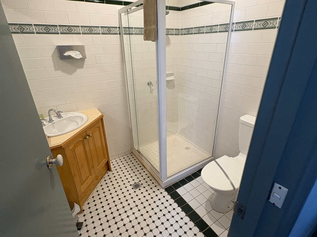 中央温泉酒店主图