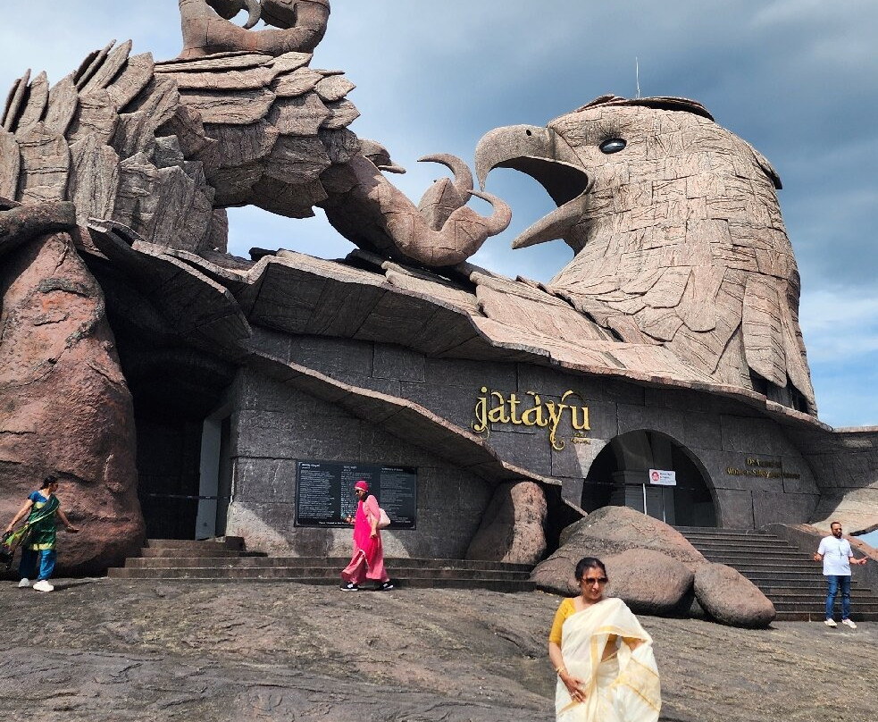 Jatayu Earth's Center-科兰必去景点