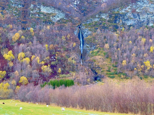 The Lyngen Alps-特罗姆瑟必去景点