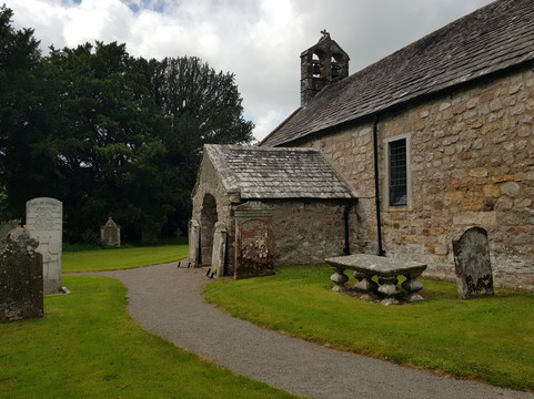 St Michael's Church-Isel Church-Cockermouth必去景点
