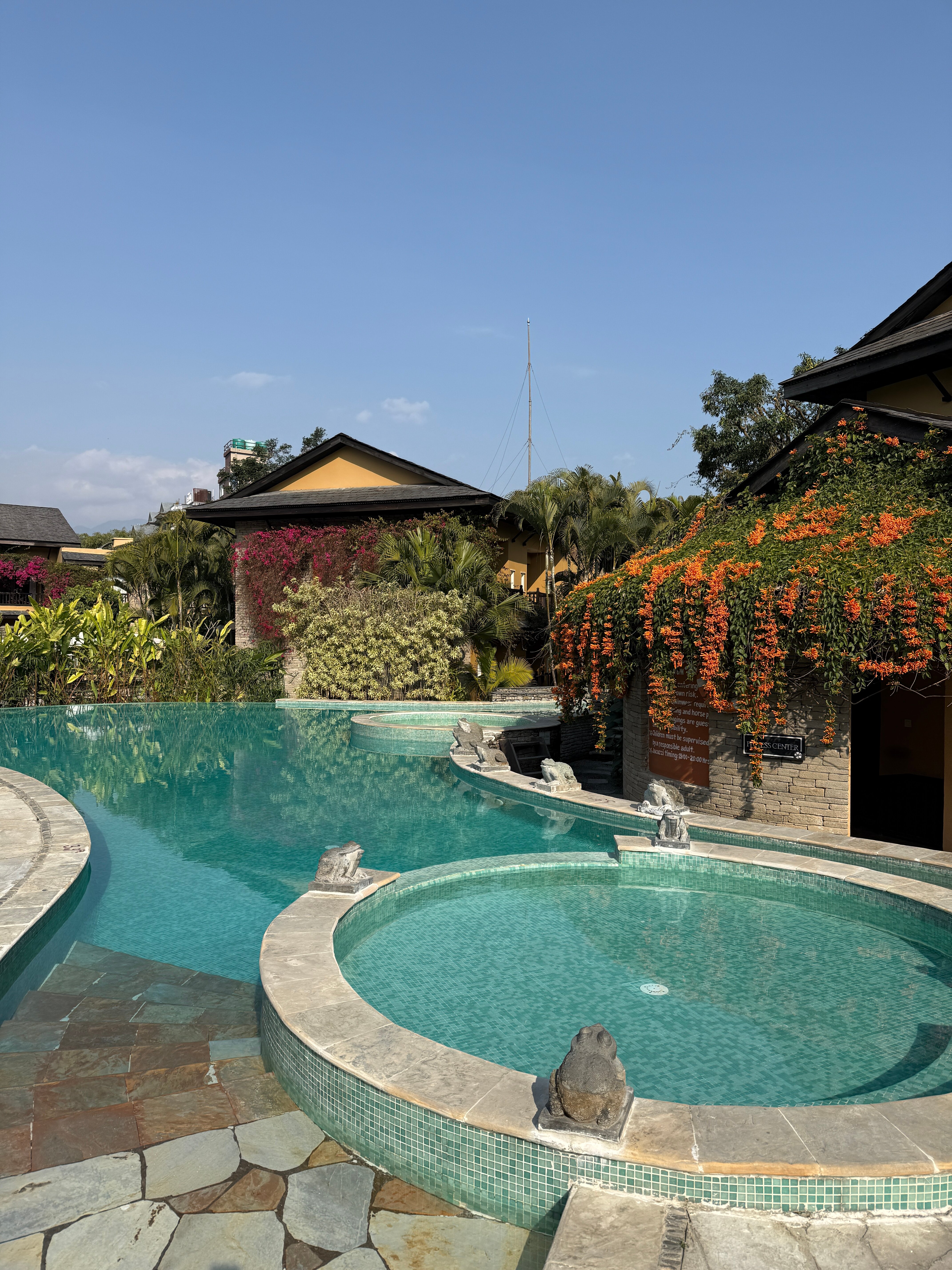 寺庙树温泉度假村-官方