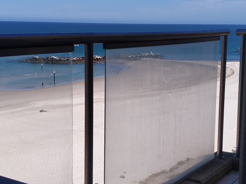 格雷尔广场码头盛橡套房酒店主图