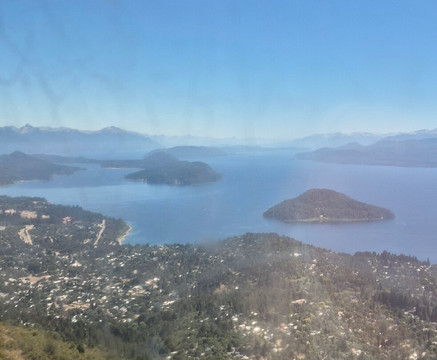 Lago Nahuel Huapi-圣卡洛斯-德巴里洛切必去景点