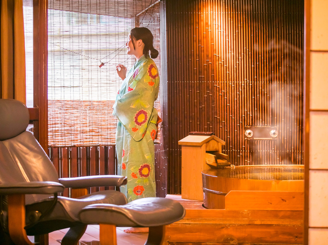 汤花满开旅馆-限成人主图