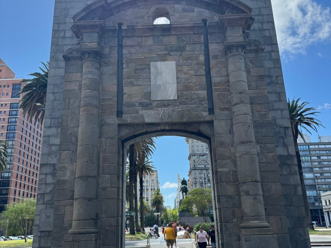 别哈城-蒙得维的亚必去景点