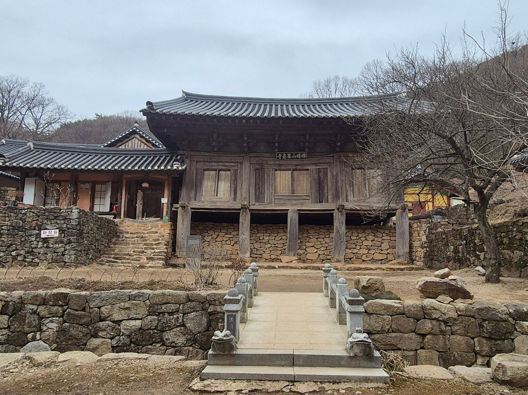 Hwaamsa Temple-完州郡必去景点