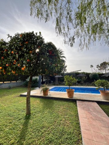 B&B Casa Adelante-泳池