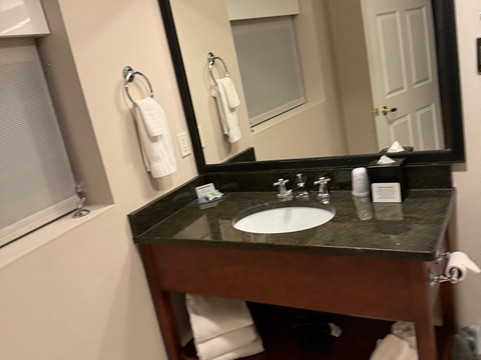 奥尔巴尼市中心费尔菲尔德客房及套房主图