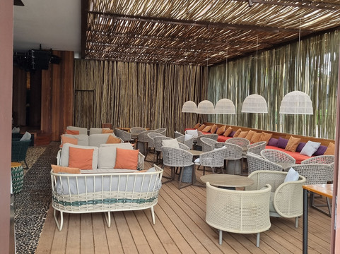 圣克拉拉生态度假酒店主图