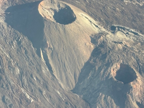 Survol Réunion-留尼旺圣皮耶必去景点