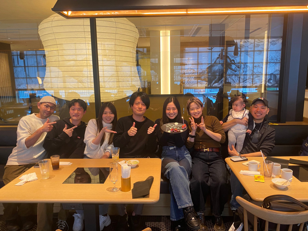 MO-MO-PARADISE Akihabara