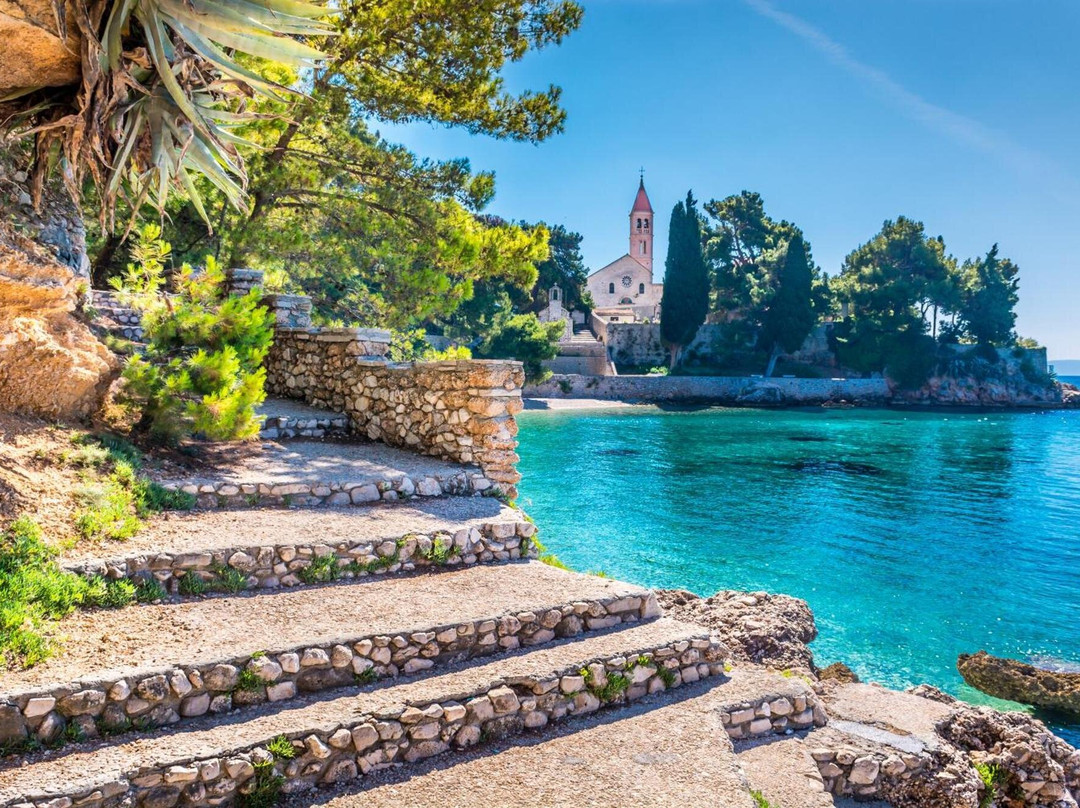 蓝阳博拉克酒店主图