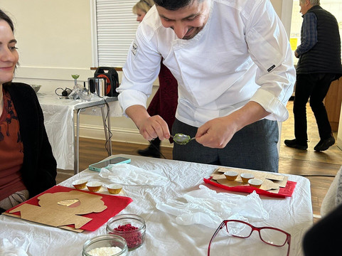 Surrey Hills Tour Company-多肯必去景点