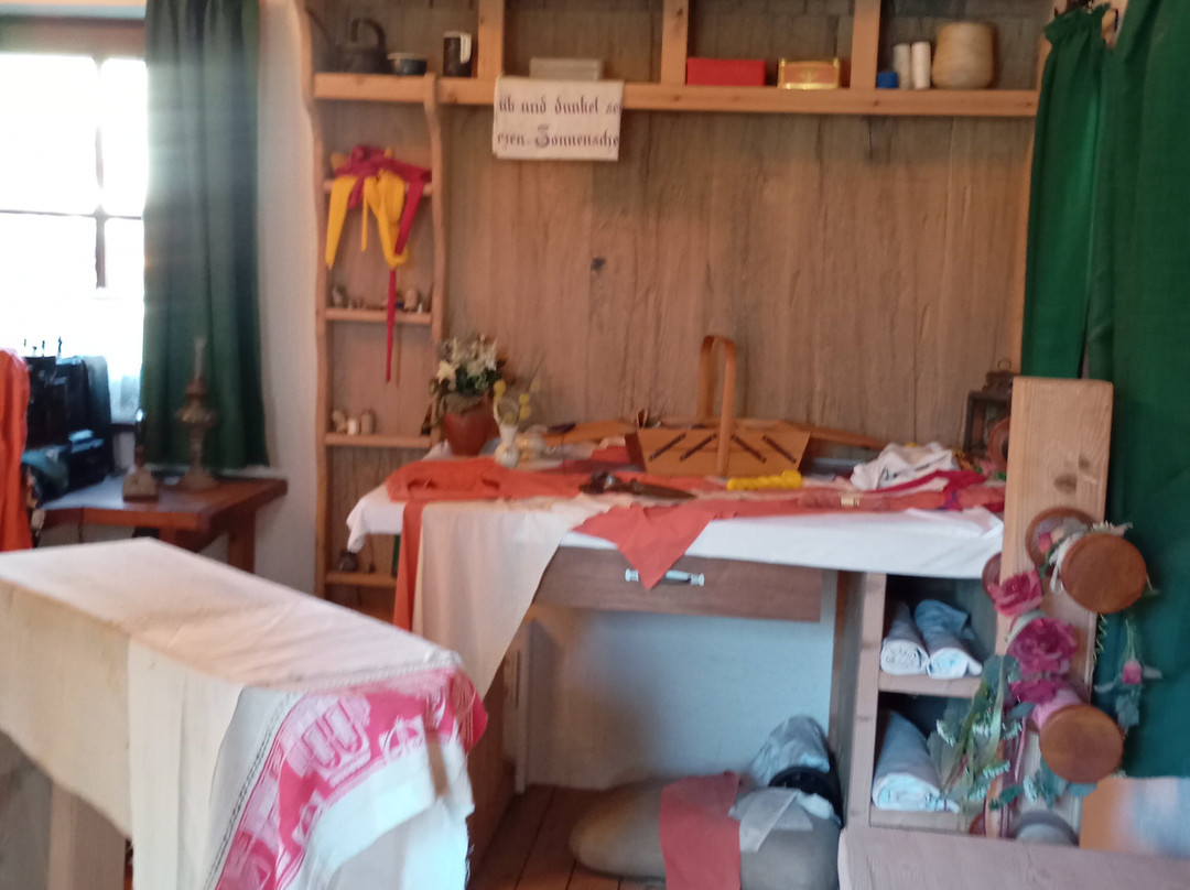 特里博斯德里尔乐园-克莱布龙必去景点