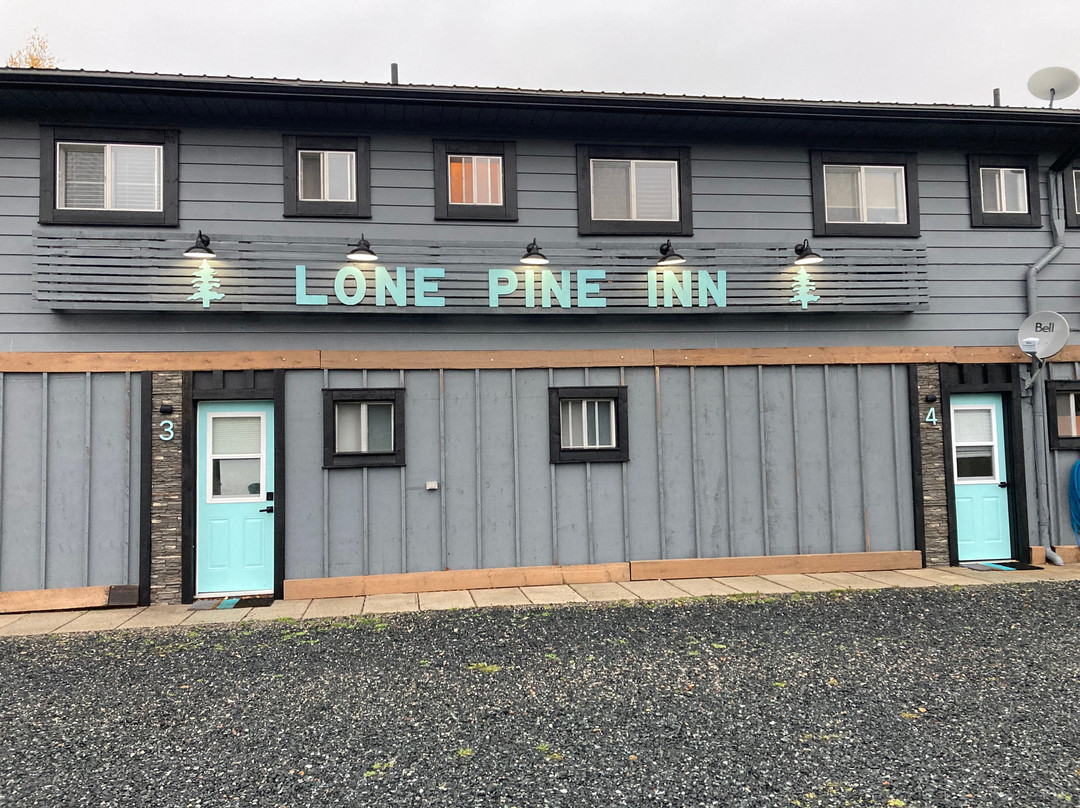Lone Pine Inn主图