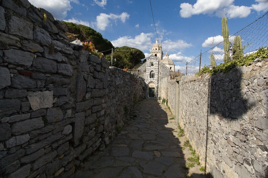 Chiesa di San Lorenzo Martire-Spello必去景点