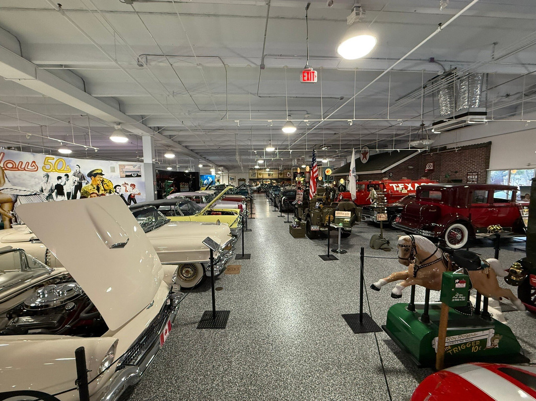 Dauer Museum Of Classic Cars-森赖斯必去景点