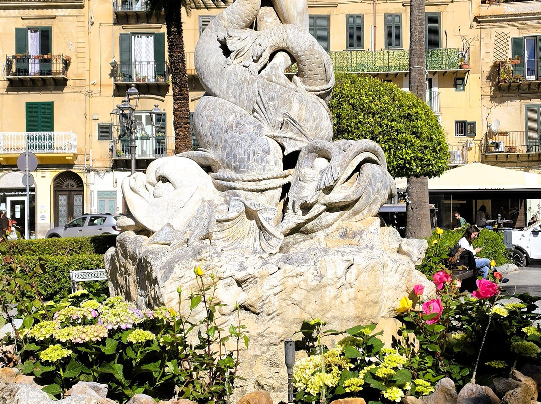 Fontana del Tritone-Monreale必去景点