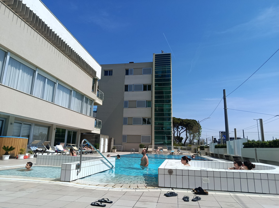 阿斯科特 Spa 酒店主图