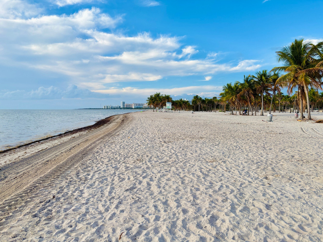 Crandon Beach-比斯坎湾必去景点