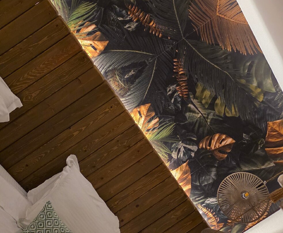 Naxos Pantheon Luxury Apartments主图