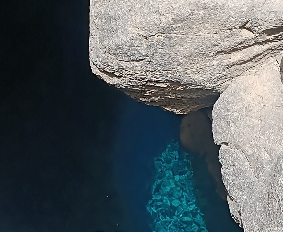 Buracona - Olho Azul-Ilha do Sal必去景点