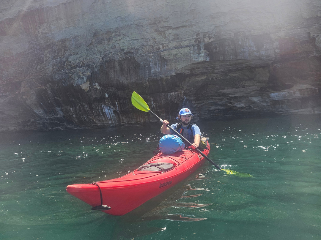 Paddling Michigan/Uncle Ducky Outdoors-Christmas必去景点