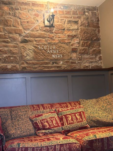 苏格兰阿姆斯马厩酒店-旅行者