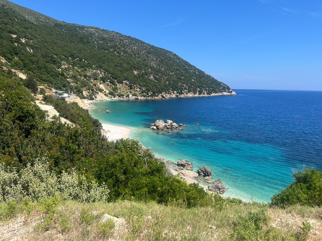 Vouti Beach-阿尔戈斯托利翁必去景点