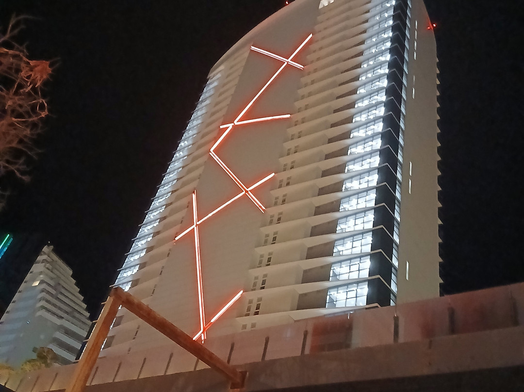斯托比亚索力玛尔套房酒店主图