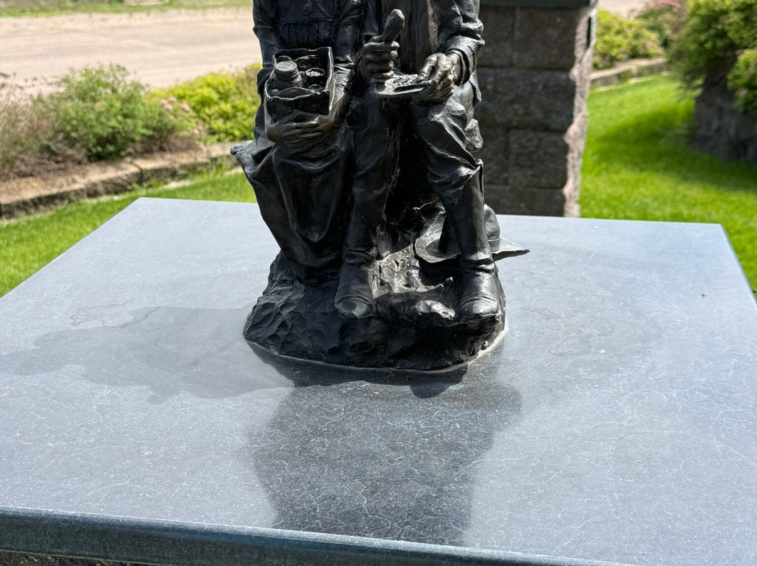 Mignery Sculpture Garden-Bartlett必去景点