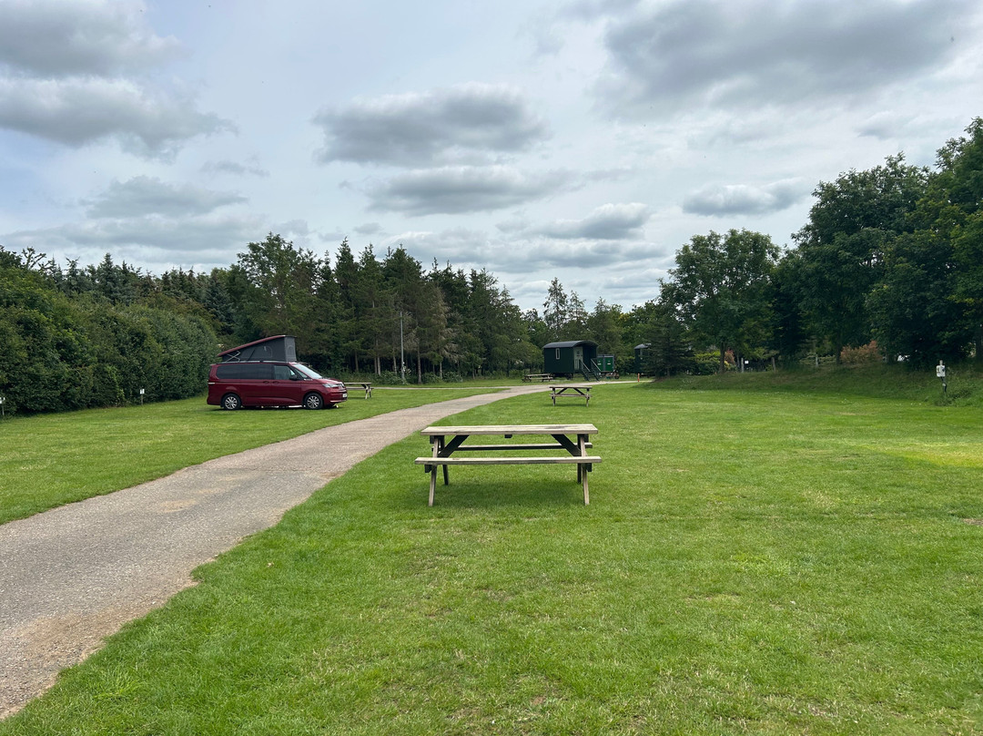 Glebe Leisure caravan and Fishing Lakes-Bicester必去景点