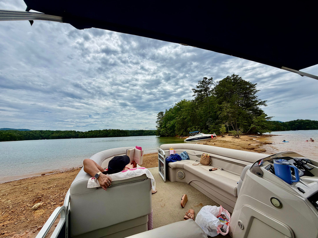 Blue Ridge Boat Rentals-Morganton必去景点