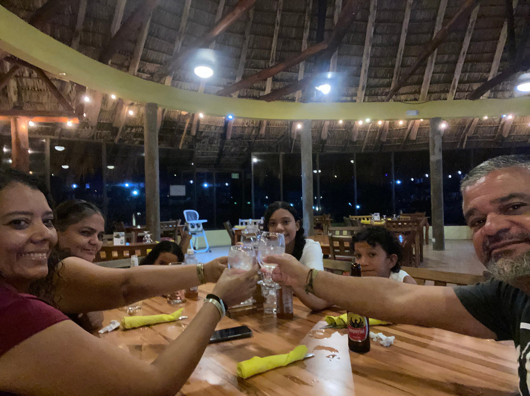 Nandel Beach Resort主图
