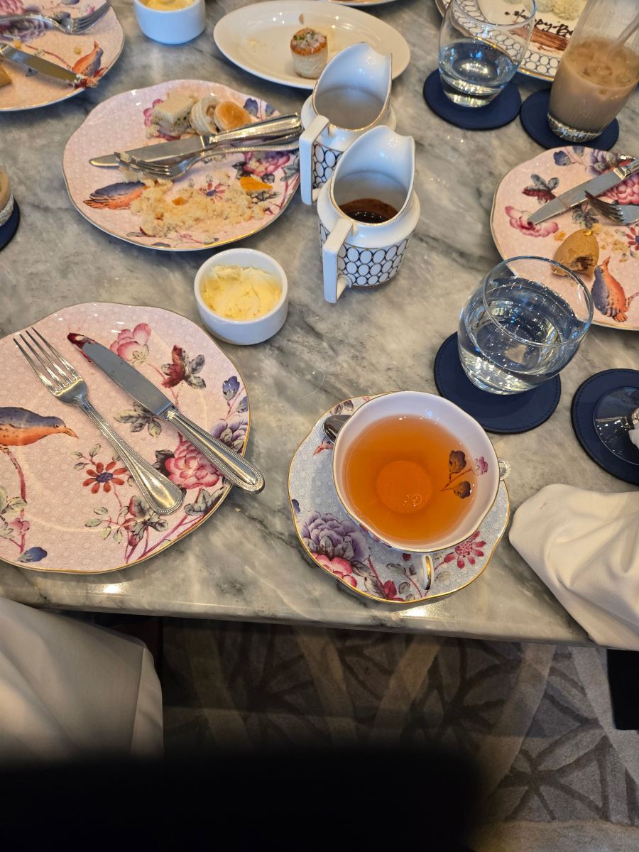 多哈莱佛士酒店-旅行者