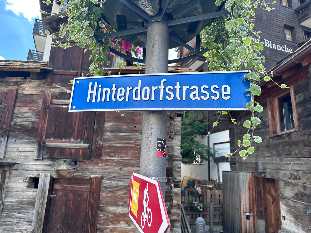 Hinterdorfstrasse-策马特必去景点