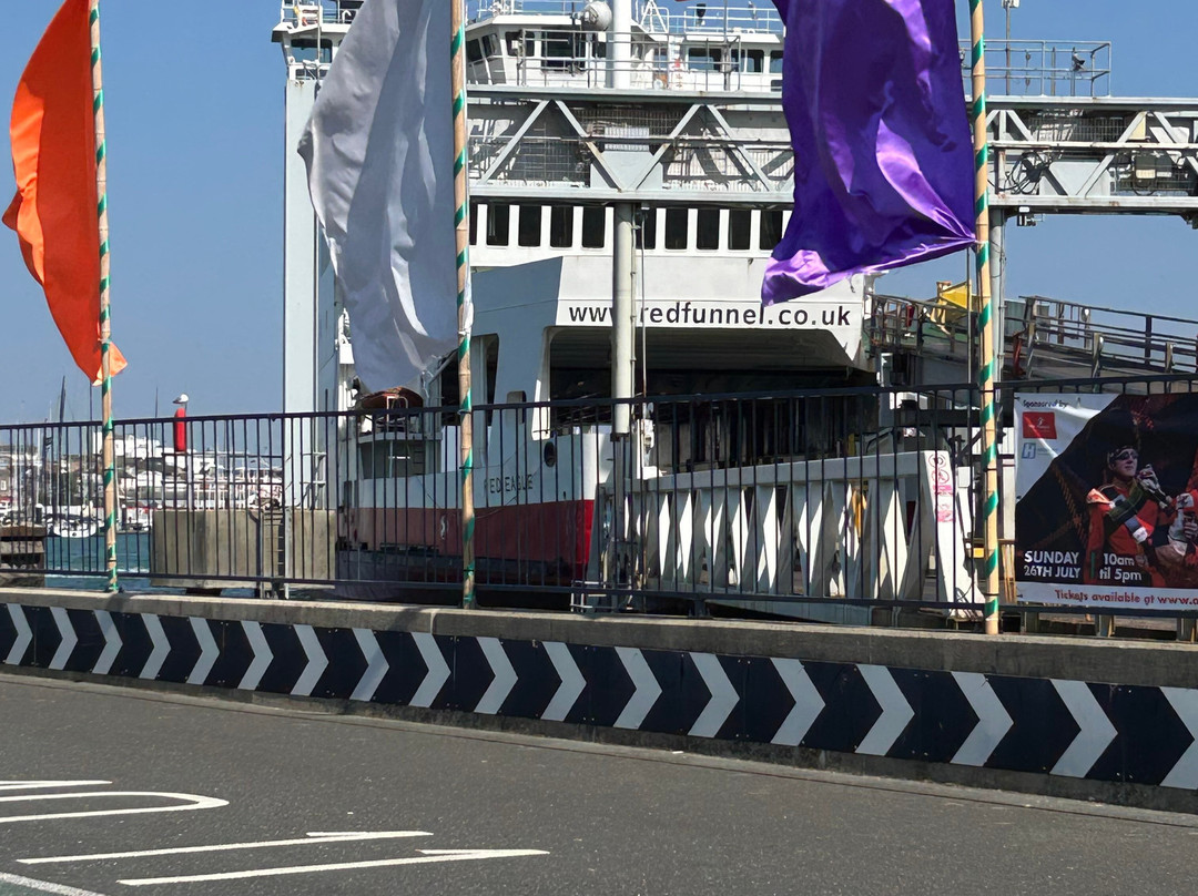 Red Funnel Isle of Wight Ferries-南安普敦必去景点