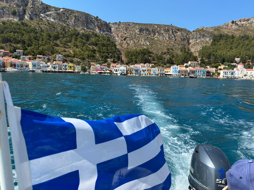 Daily Cruises Antonis-Kastellorizo必去景点