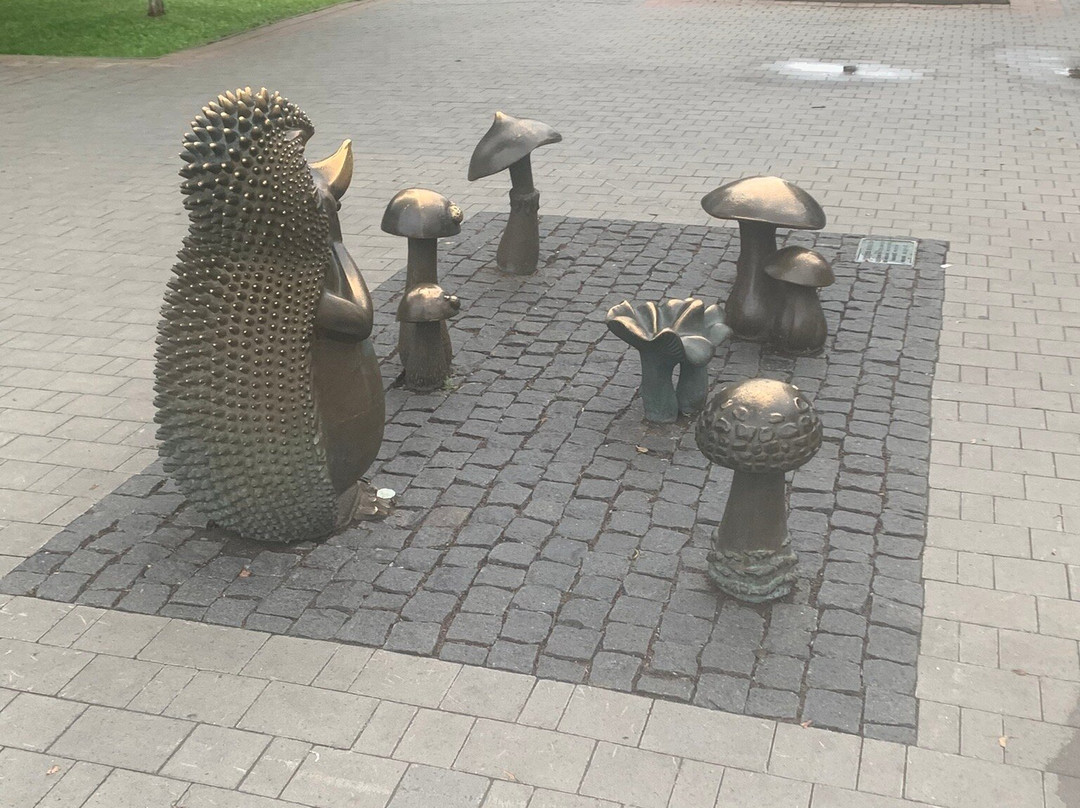 Hedgehog At Mushroom Glade-图拉必去景点