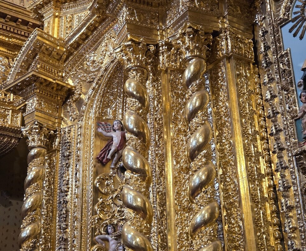 耶稣陪伴教堂（Iglesia de La Compania de Jesus）-基多必去景点