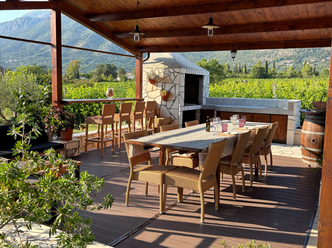 Winery Bratos-Gruda必去景点