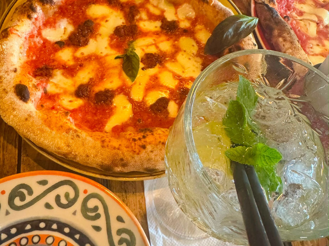 Bosiljak Pizza Napoletana