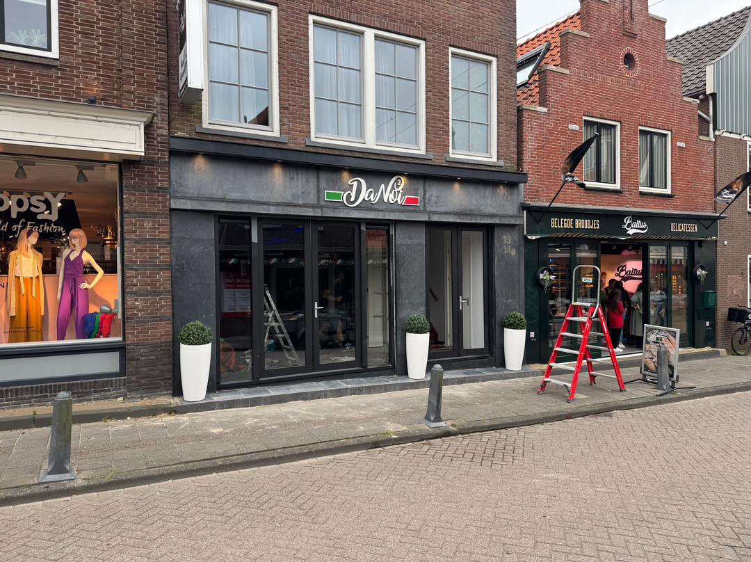 Da Noi Volendam