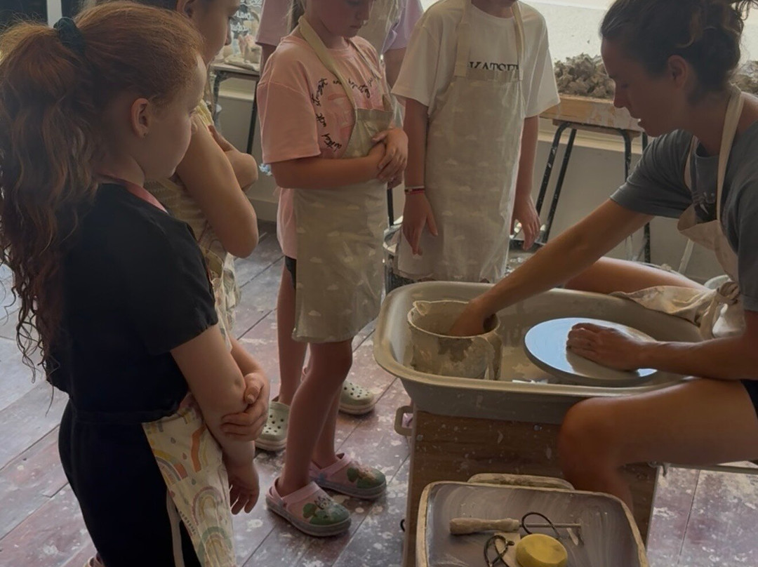 Isle of Wight Pottery-弗雷什沃特必去景点