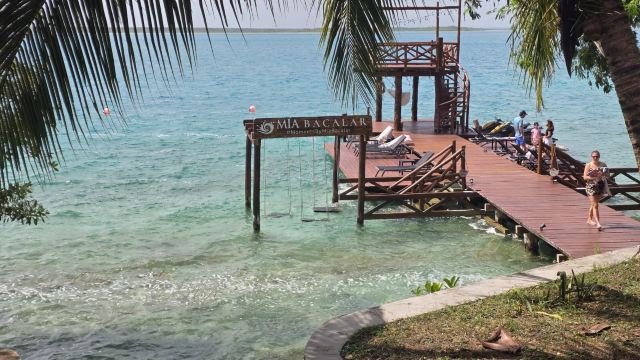巴卡拉尔米娅酒店-旅行者