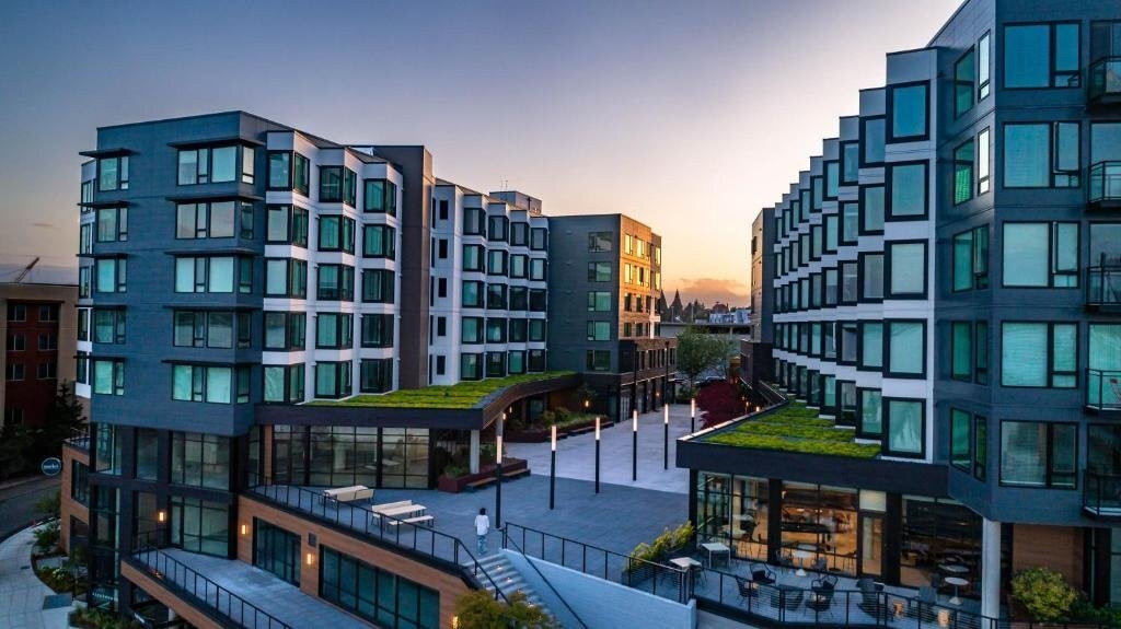 Marina Square Suites