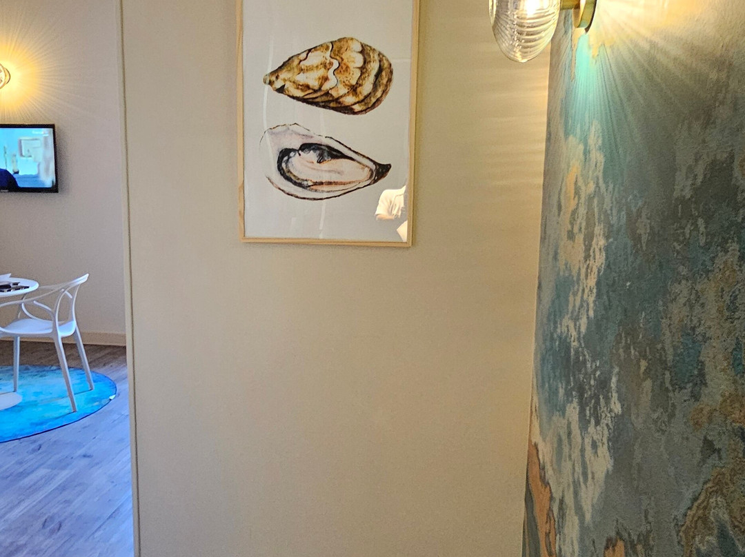 巴黎酒店主图